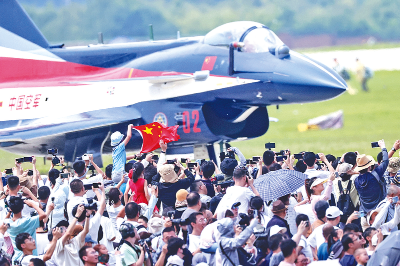 逼逼出水视频免费观看长春航空展迎来首个公众日